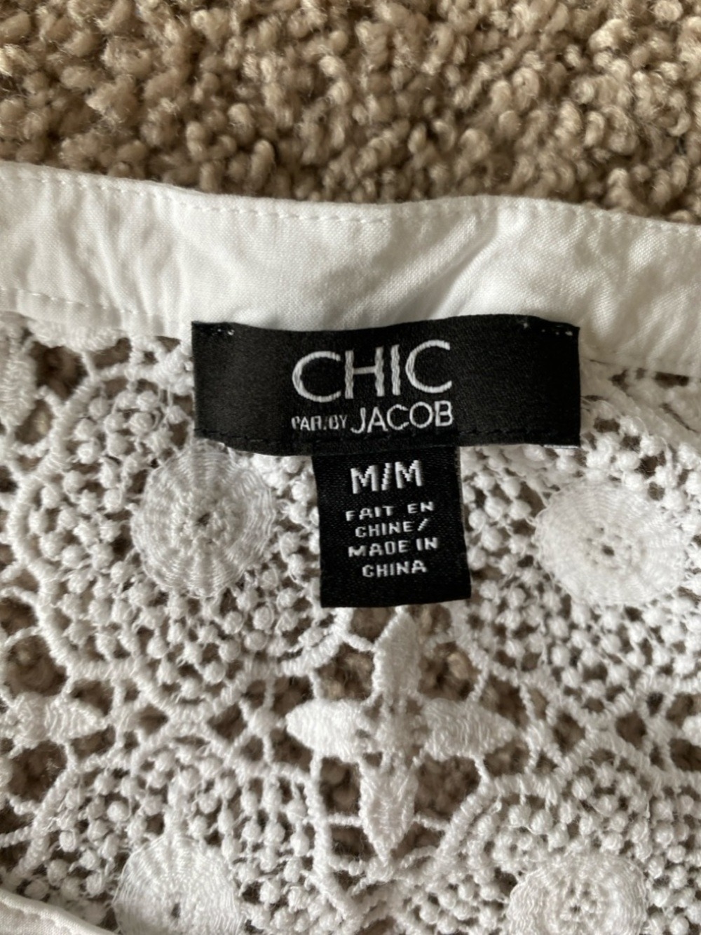 Chic by Jacob White Lace Detail Button Front Blouse 3/4 Sleeve Sz M - Picture 9 of 13